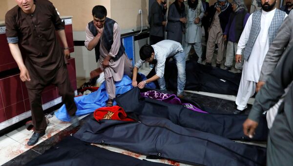 Afganistan'ın başkenti Kabil'deki Kevser Danış Eğitim Merkezine düzenlenen intihar saldırısında 18 kişi hayatını kaybetti. - Sputnik Türkiye