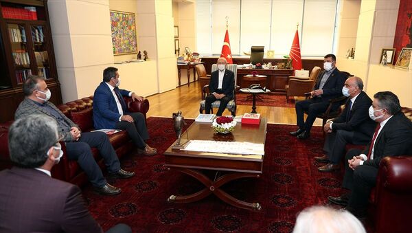 Kemal Kılıçdaroğlu, KESK ve Birleşik Kamu-İş heyetleri - Sputnik Türkiye