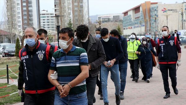 Sivas'ta hastane çalışanlarına saldıran şüpheliler - Sputnik Türkiye