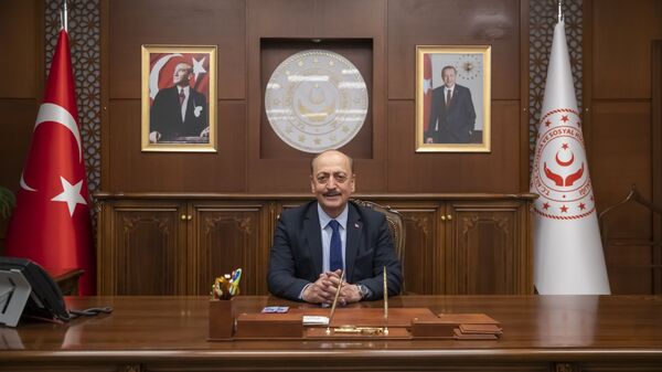 Çalışma ve Sosyal Güvenlik Bakanı Vedat Bilgin - Sputnik Türkiye