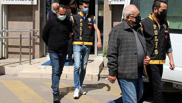 İzmir depreminde yıkılan yapılarla ilgili tutuklu sayısı 3'e yükseldi - Sputnik Türkiye