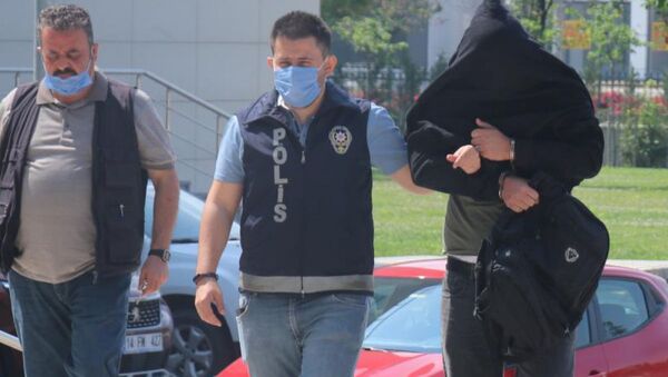PTT şubesinden 170 bin lira çalan güvenlik görevlisi tutuklandı - Sputnik Türkiye