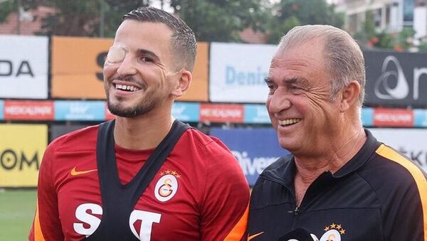 Galatasaray'da Omar Elabdellaoui, kazadan beri ilk kez takımla çalıştı - Sputnik Türkiye