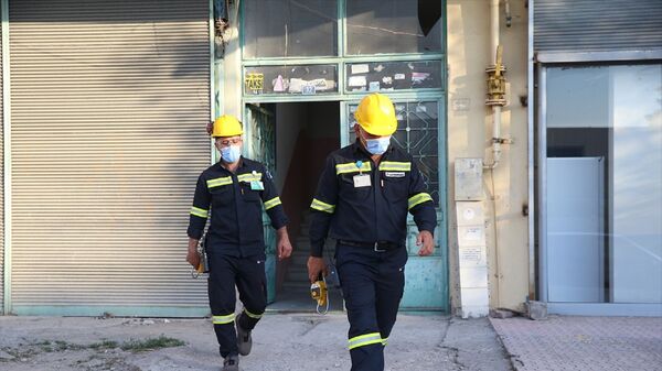 Kayseri'nin merkez Kocasinan ilçesinde zehirlendikleri iddia edilen 6 kişi, hastaneye götürüldü. - Sputnik Türkiye