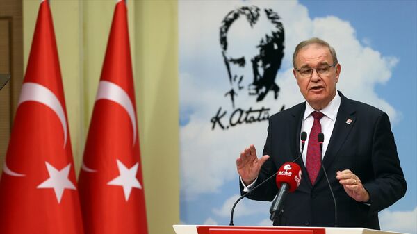 CHP Genel Başkan Yardımcısı ve Parti Sözcüsü Faik Öztrak, parti genel merkezinde basın toplantısı düzenledi.
 - Sputnik Türkiye