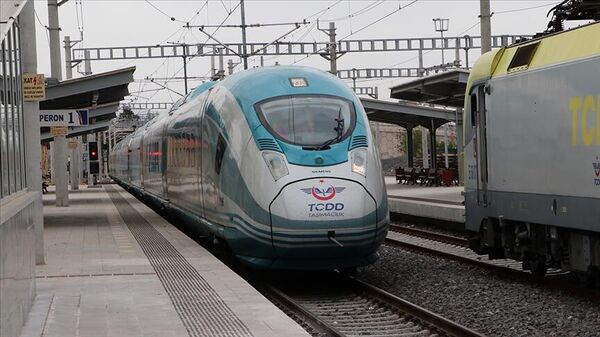 Konya ile Karaman arasını 40 dakikaya düşürecek hızlı tren hattı açılıyor - Sputnik Türkiye