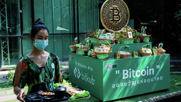 Tayland'da 'Bitcoin Kafe': Bu kafede yatırım tavsiyeleri veriliyor - Sputnik Türkiye