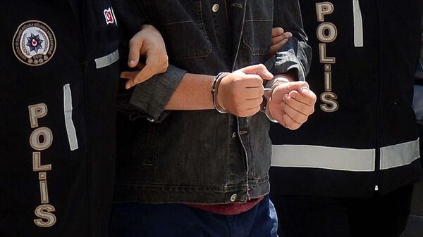 Gözaltı – tutuklama - yakalama  - Sputnik Türkiye