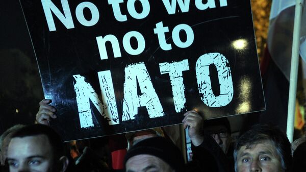 Savaşa hayır, Nato'ya hayır - Sputnik Türkiye