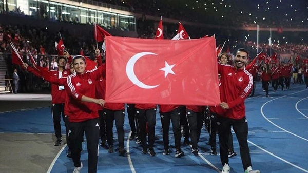 Türkiye, Akdeniz Oyunları'nı 108 madalyayla ikinci sırada tamamladı - Sputnik Türkiye