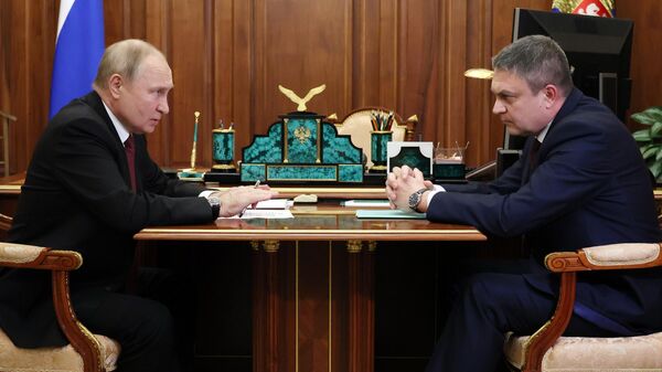 Президент РФ В. Путин встретился с врио главы ЛНР Л. Пасечником - Sputnik Türkiye