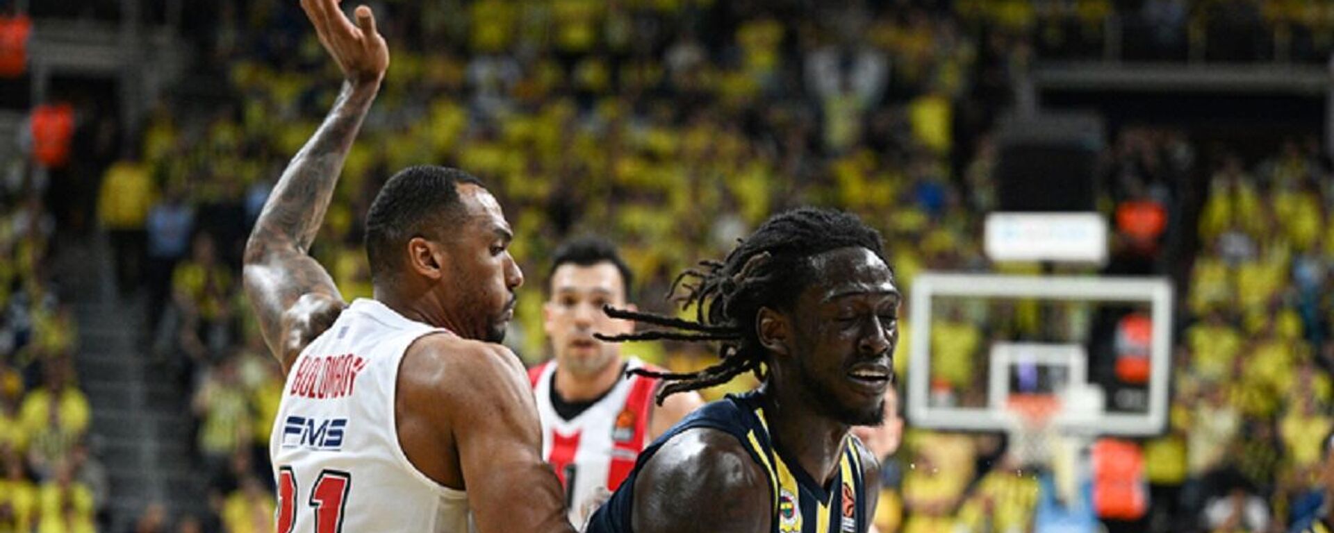 Basketbol THY Avrupa Ligi play-off çeyrek final serisi dördüncü maçında Fenerbahçe Beko, sahasında Yunanistan temsilcisi Olympiakos'u 73-69 yendi. - Sputnik Türkiye, 1920, 06.05.2023