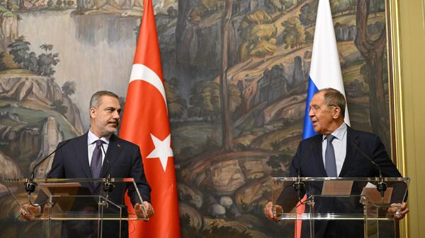 Rusya Dışişleri Bakanı Sergey Lavrov, Türkiye Dışişleri Bakanı Hakan Fidan - Sputnik Türkiye
