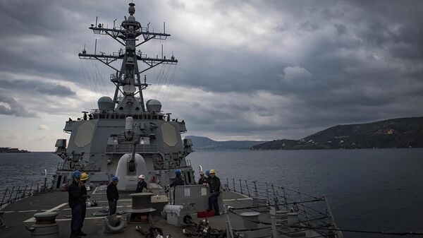 ABD Donanması Yemen'de The USS Carney  - Sputnik Türkiye