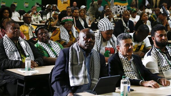 Güney Afrika Cumhurbaşkanı Cyril Ramaphposa Uluslararası Adalet Divanının (UAD) Gazze'de soykırım davasında - Sputnik Türkiye
