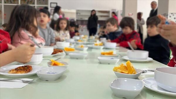 özel okul yemek - Sputnik Türkiye