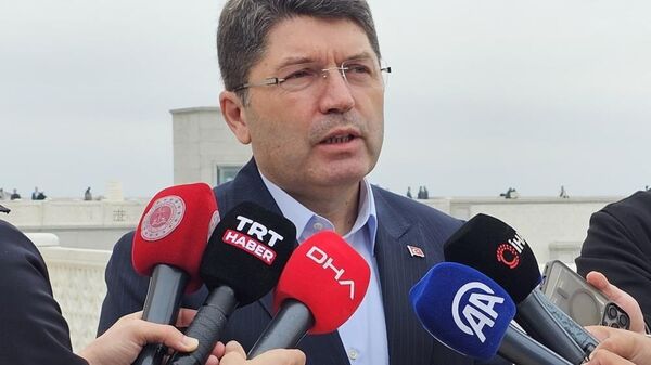 Adalet Bakanı Yılmaz Tunç: 'İsrail'e devlet demek mümkün değil' - Sputnik Türkiye