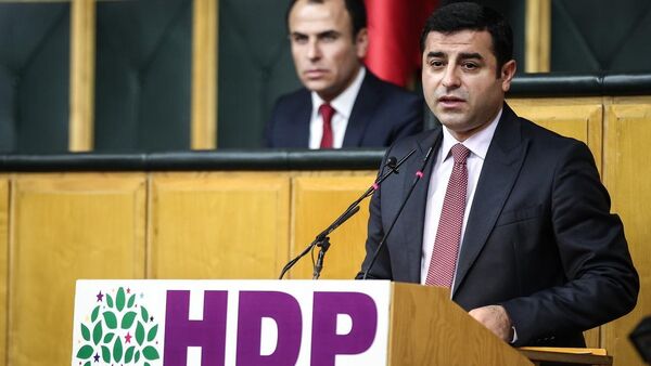 HDP Eş Genel Başkanı Selahattin Demirtaş - Sputnik Türkiye