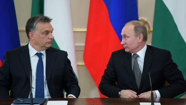 Rus lider Vladimir Putin ve Macaristan Başbakanı  Viktor Orban - Sputnik Türkiye