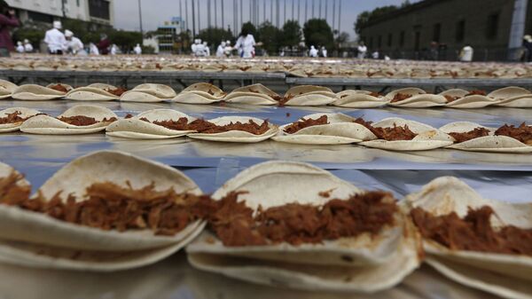 Meksikalı aşçılardan taco dünya rekoru - Sputnik Türkiye