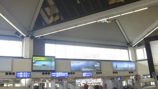 Atatürk Havalimanı'nda asma tavan çöktü - Sputnik Türkiye