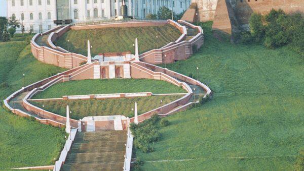 Nijniy Novgorod'daki Çkalov merdiveni ve Kremlin manzarası - Sputnik Türkiye