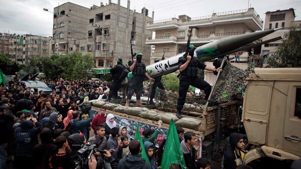 Gazze'deki Hamas'ın silahlı kanadı İzzeddin Kassam Tugayları - Sputnik Türkiye