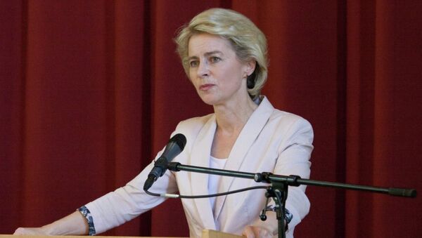 Alman Savunma Bakanı Ursula von der Leyen - Sputnik Türkiye