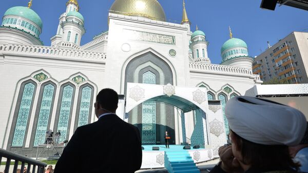 Moskova Ulu Camii törenle açıldı - Sputnik Türkiye