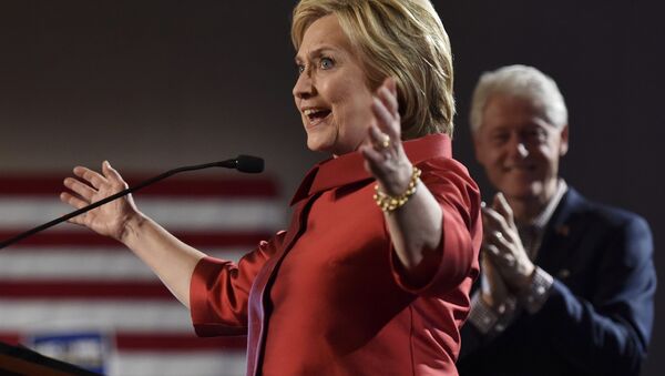 Hillary Clinton- Bill Clinton - Sputnik Türkiye