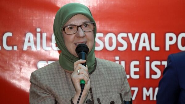 Aile ve Sosyal Politikalar Bakanı Sema Ramazanoğlu - Sputnik Türkiye