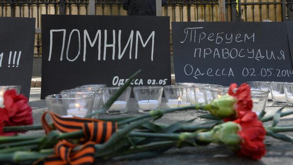 Moscow commemorates those killed in Odessa Trade Unions' House fire - Sputnik Türkiye