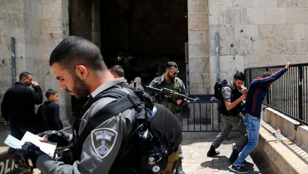 İsrail - Filistin / Polis kontrolü / Kudüs - Şam Kapısı - Sputnik Türkiye