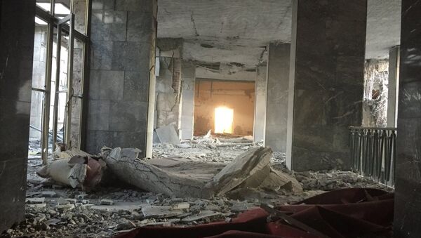 Darbe girişimi sırasında TBMM binası bombalandı - Sputnik Türkiye