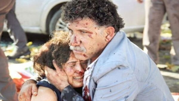 10 Ekim Ankara Gar katliamında kızını ve kardeşini yitiren, eşi de ağır yaralanan İzzettin Çevik - Sputnik Türkiye