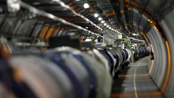 CERN tesisindeki Hadron çarpıştırıcısı - Sputnik Türkiye