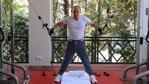 Rusya Devlet Başkanı Vladimir Putin spor yapıyor - Sputnik Türkiye