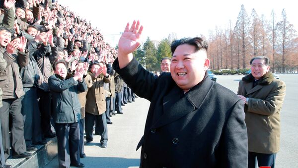 Kuzey Kore lideri Kim Jong-un Devlet Bilim Akademisi'ni ziyaret etti - Sputnik Türkiye
