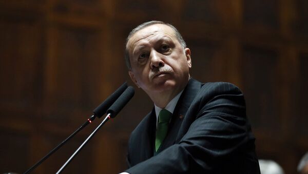 Cumhurbaşkanı ve AK Parti Genel Başkanı Recep Tayyip Erdoğan, partisinin TBMM Grup Toplantısı'na katılarak konuşma yaptı. - Sputnik Türkiye