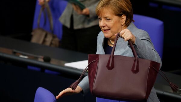 Angela Merkel Bundestag - Sputnik Türkiye