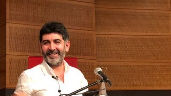 Gazeteci-yazar Levent Gültekin - Sputnik Türkiye