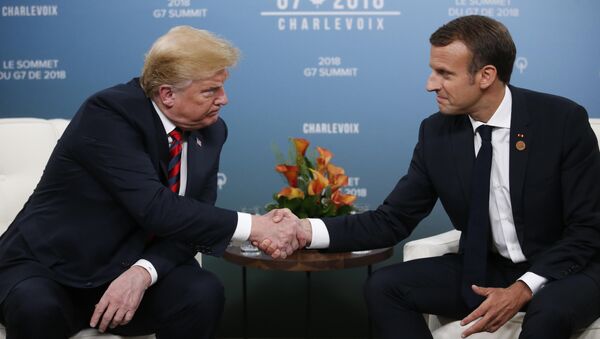 ABD Başkanı Donald Trump ve Fransa Cumhurbaşkanı Emmanuel Macron - Sputnik Türkiye