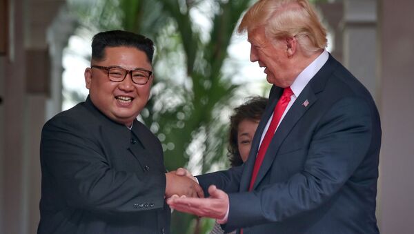 Kuzey Kore lideri Kim Jong-un- ABD Başkanı Donald Trump - Sputnik Türkiye