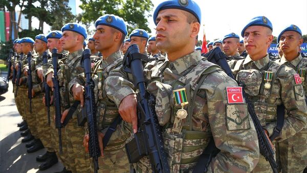 Törende, Türk Kara Kuvvetleri'ne bağlı askeri birlikler de yer aldı. - Sputnik Türkiye