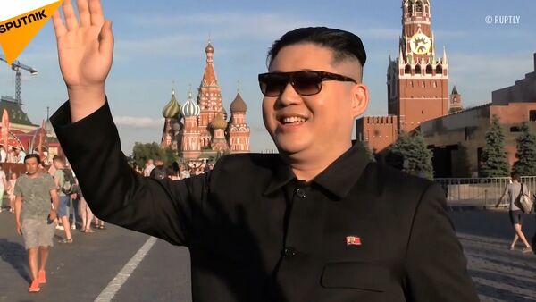 Kim Jong-Un Moskova sokaklarını gezdi! - Sputnik Türkiye
