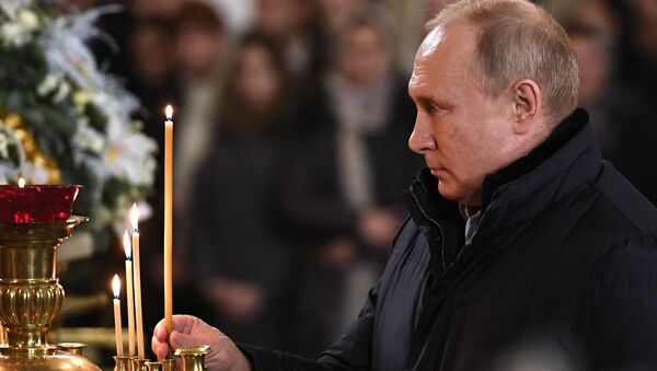 Rusya lideri Vladimir Putin- Noel - Sputnik Türkiye