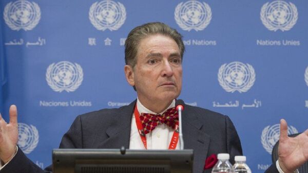 Birleşmiş Milletler (BM) eski Özel Raportörü Alfred de Zayas - Sputnik Türkiye