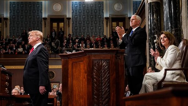 Donald Trump, Mike Pence ve Nancy Pelosi - Sputnik Türkiye