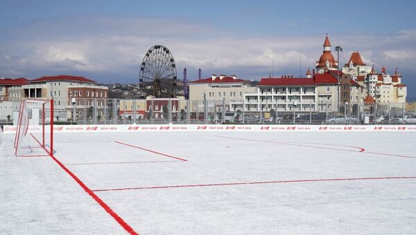 2018 FIFA Dünya Kupası sırasında kullanılan bardaklardan futbol sahası - Sputnik Türkiye