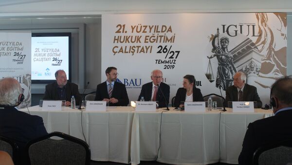 21. Yüzyılda Hukuk Eğitimi Çalıştayı - Sputnik Türkiye